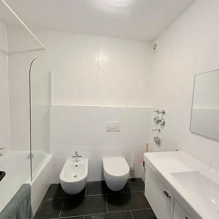 Schoene Maisonette Im 12-5 Uni